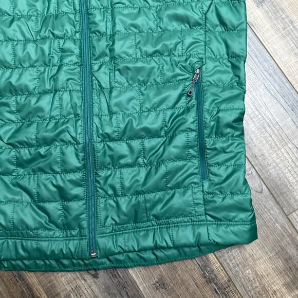 NWT Patagonia Men's Nano Puff Vest Men's Size M Conifer Green Lightweight $189 - Picture 7 of 13